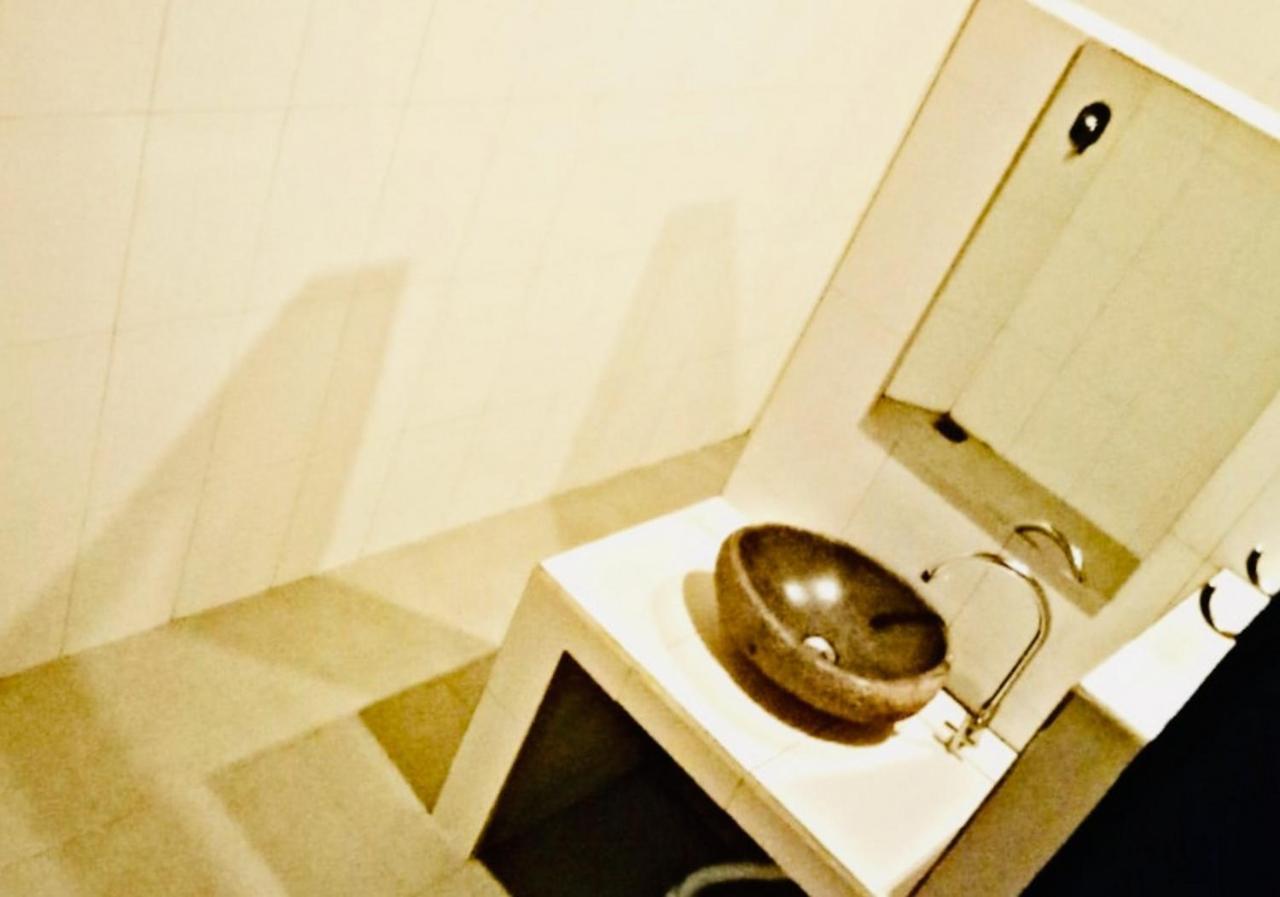 Ocean Hostel Ceningan Island Eksteriør billede