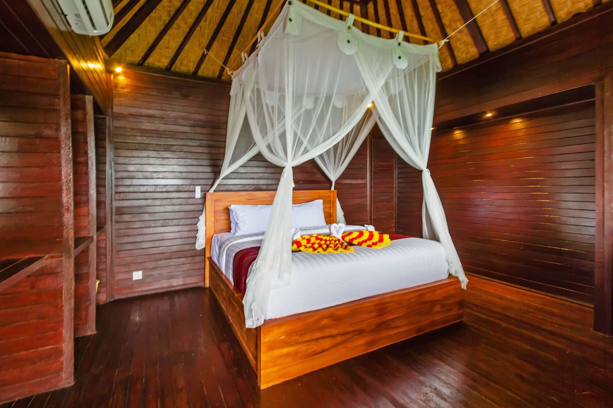 Ocean Hostel Ceningan Island Eksteriør billede